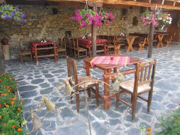 Фото номера Дом с 7 комнатами Гостевой дом Guest House Popov г. Marchevo 7