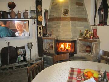 Фото номера Дом с 7 комнатами Гостевой дом Guest House Popov г. Marchevo 5