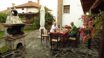 Фото номера Дом с 7 комнатами Гостевой дом Guest House Popov г. Marchevo 10